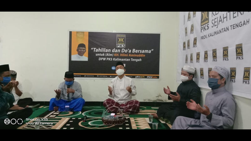 PKS Kalteng Adakan Tahlilan dan Doa Bersama untuk KH Hilmi Aminuddin