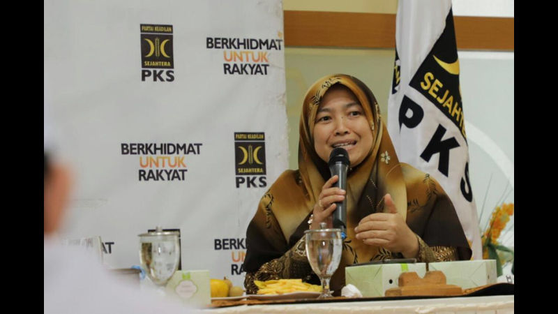 PKS | Angka Covid-19 dan Kematian Lampaui China, Mufida: Strategi Pemerintah Perlu Dievaluasi