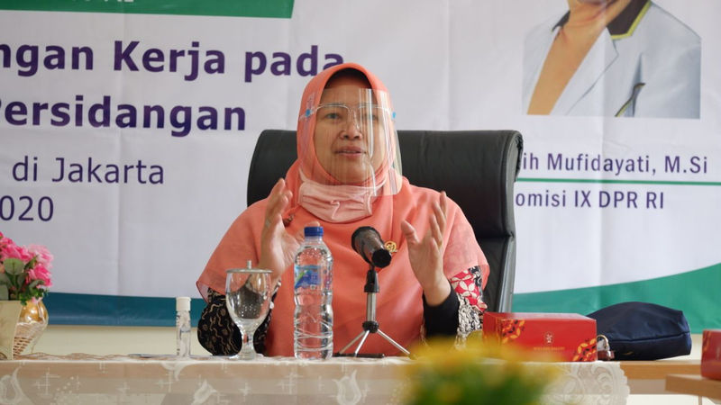 PKS | Kasus Positif Harian Tembus 4.000, Mufida: Tunda Pilkada Serentak 2020