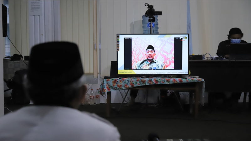 PKS | Hadiri Istighatsah Virtual PKS Depok, Syaikhu: Mari Kita Ketuk Pintu Langit