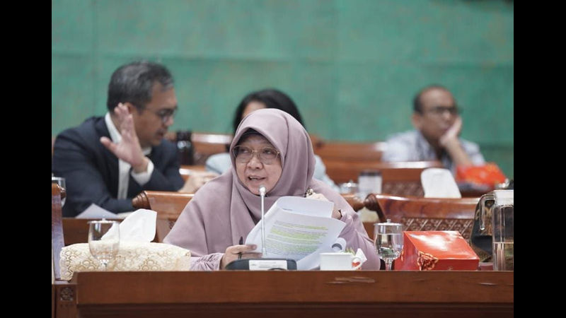 PKS | Refleksi 1 Tahun Pemerintahan Jokowi, Anis: Kinerja Bidang Ekonomi Belum Memuaskan