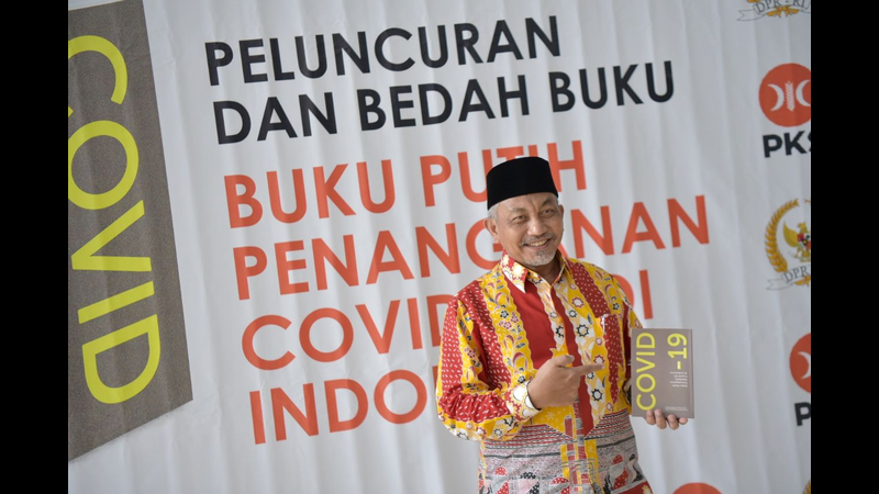 PKS | Presiden PKS Apresiasi Buku Putih Penanganan Covid-19 FPKS DPR RI